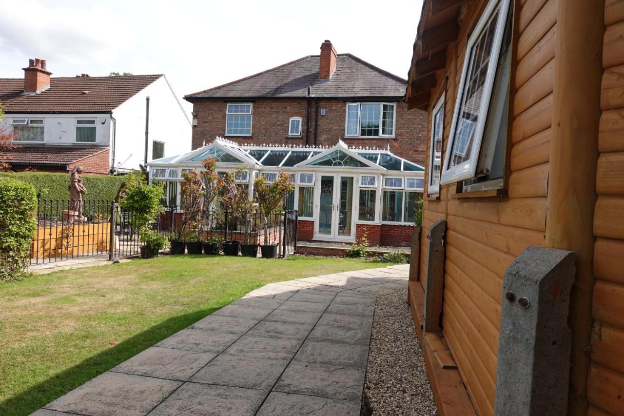 Holiday home Largee 5 Bed House, Sleeps 10 Near Nec, Bhx, Hs2