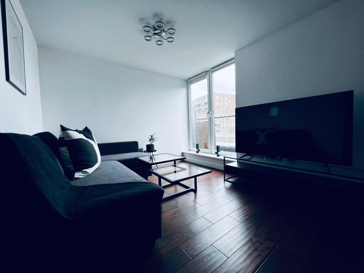 2 Bedroom Penthouse Apartment Birmingham