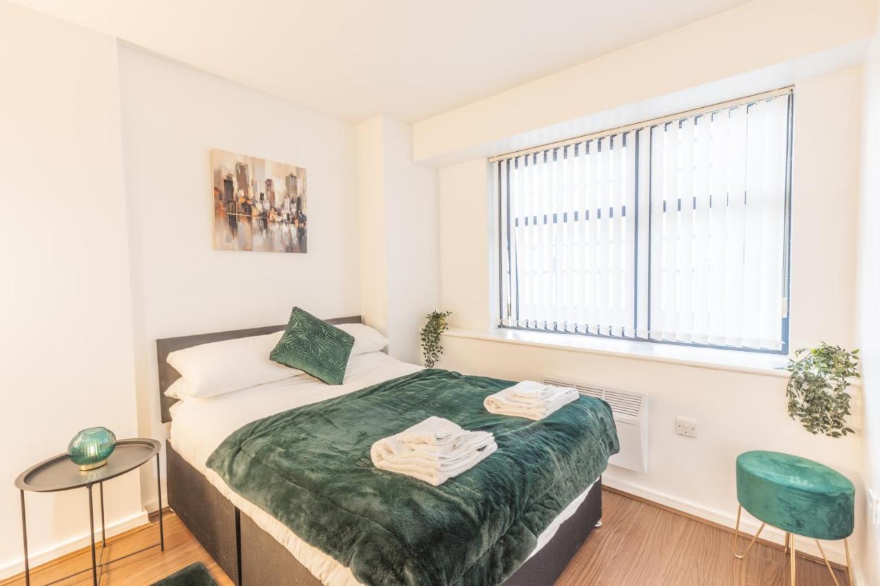 Apartment Centre