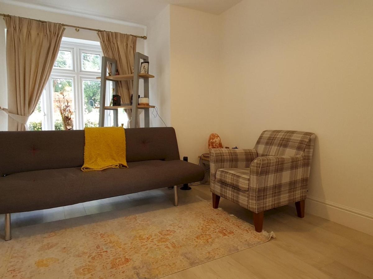 Holiday home Pass The Keys Well Located Modern 5 Bedroom House