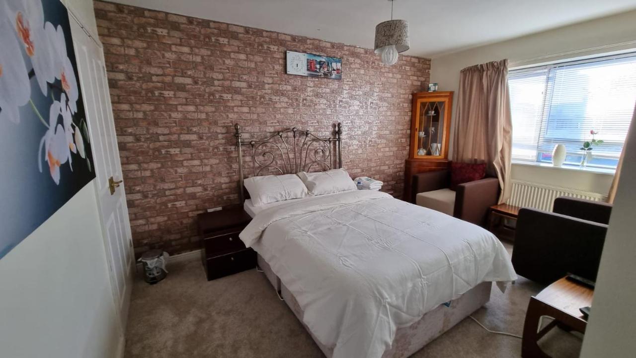 Ebenezer House *