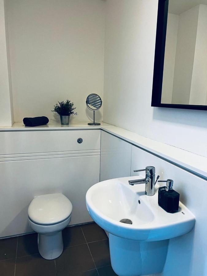 2 Bedroom Penthouse Apartment
