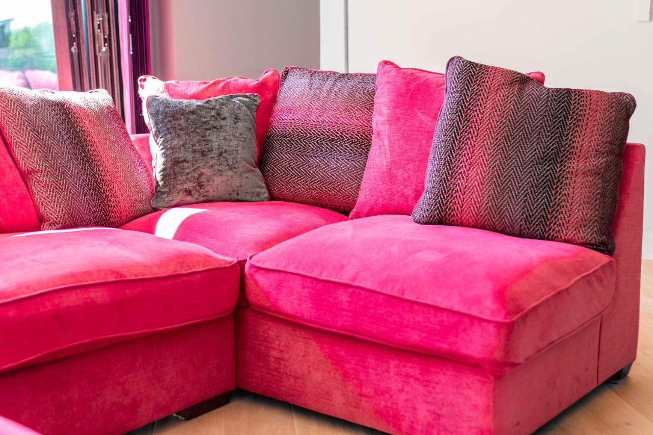 Ultimate Luxury Penthouse - Rooftop Terrace - Air Conditioning - Secure Parking - Long Term Only * Birmingham