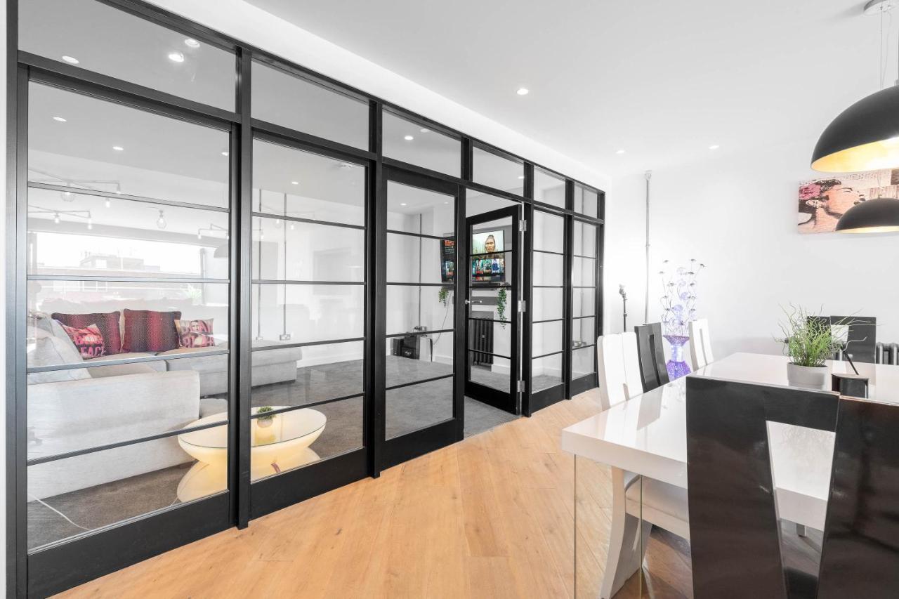 Ultimate Luxury Penthouse - Rooftop Terrace - Air Conditioning - Secure Parking - Long Term Only Apartment Birmingham