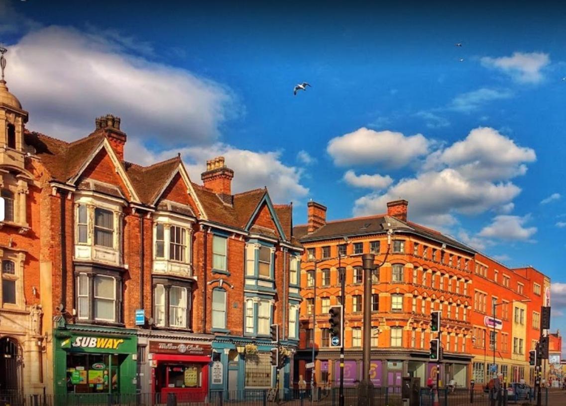 Large Digbeth Double Shared Bathroom Apartment