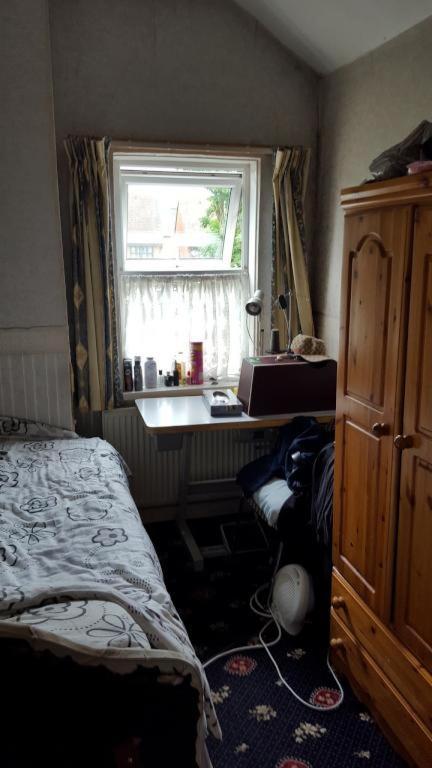Homestay Blackford Road B11 3sh