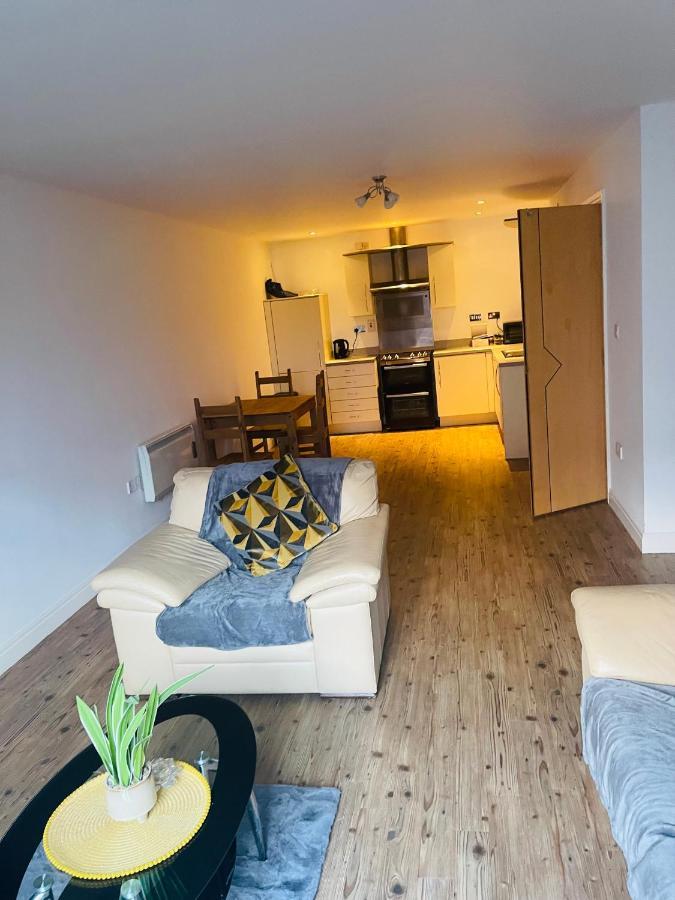 Apartment Centre New Hall Hill