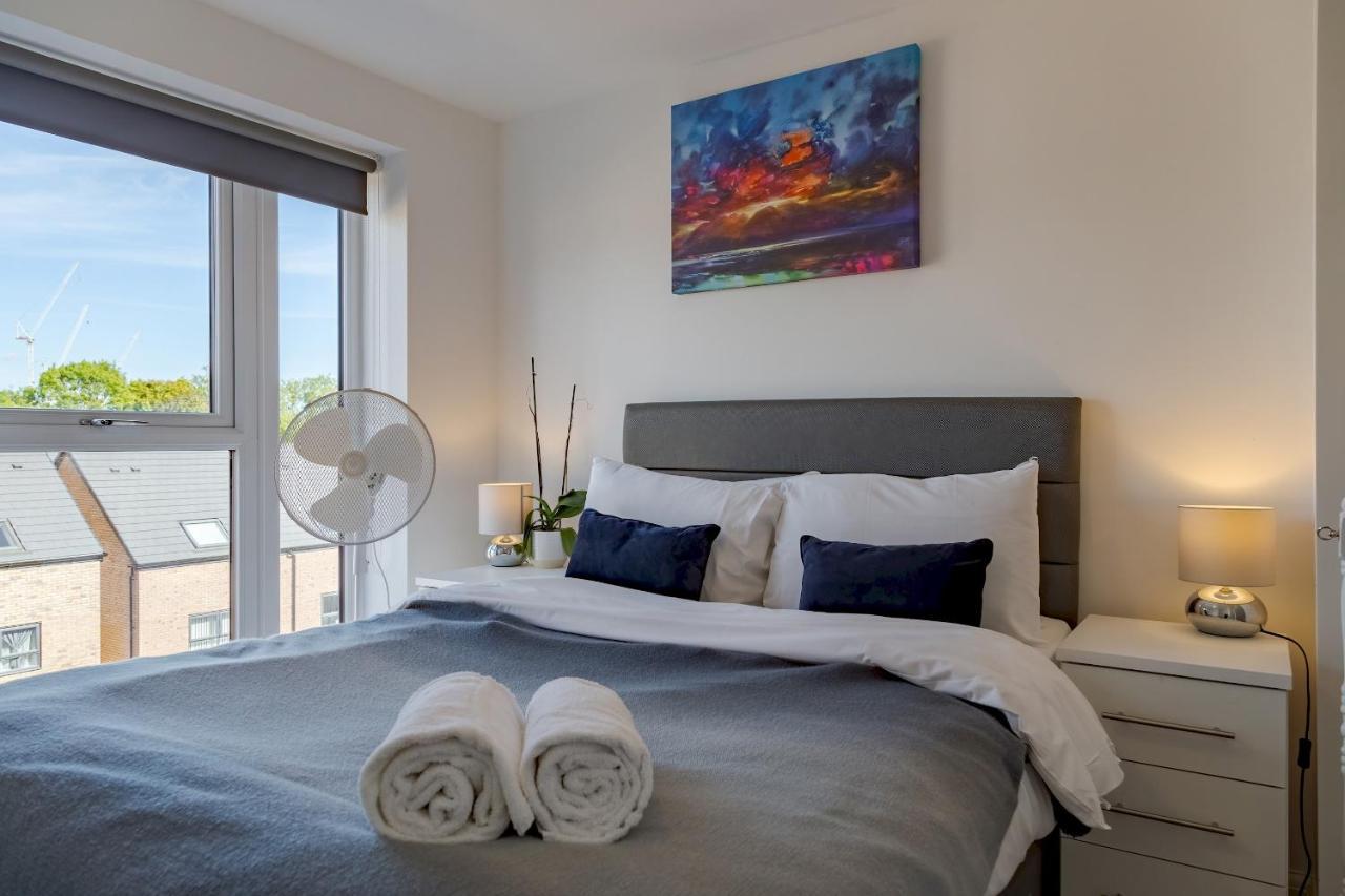 Pass The Keys New Chic 2 Bed Pad Free Parking Apartment *