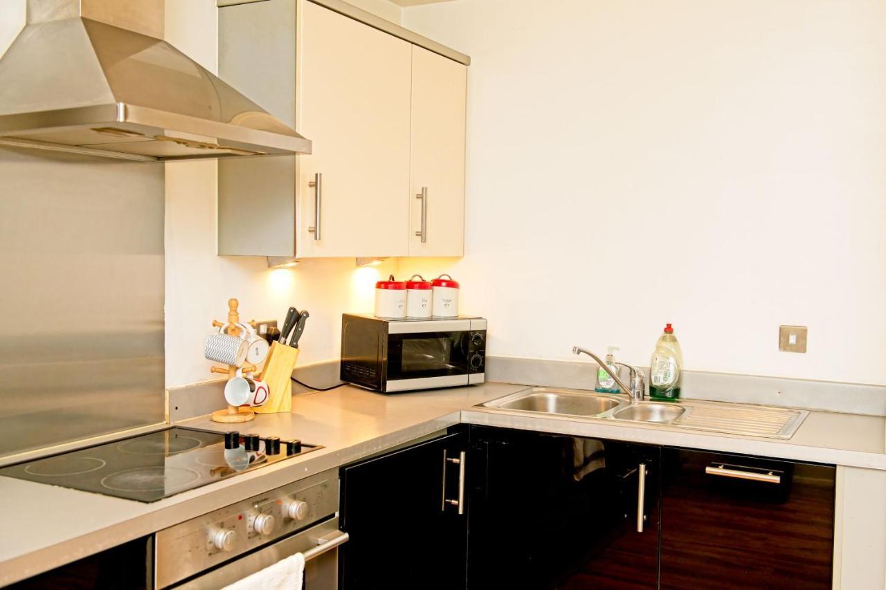 Centre Beautiful Walking Distance To Bullring Shopping Centre Private Parking Apartment *