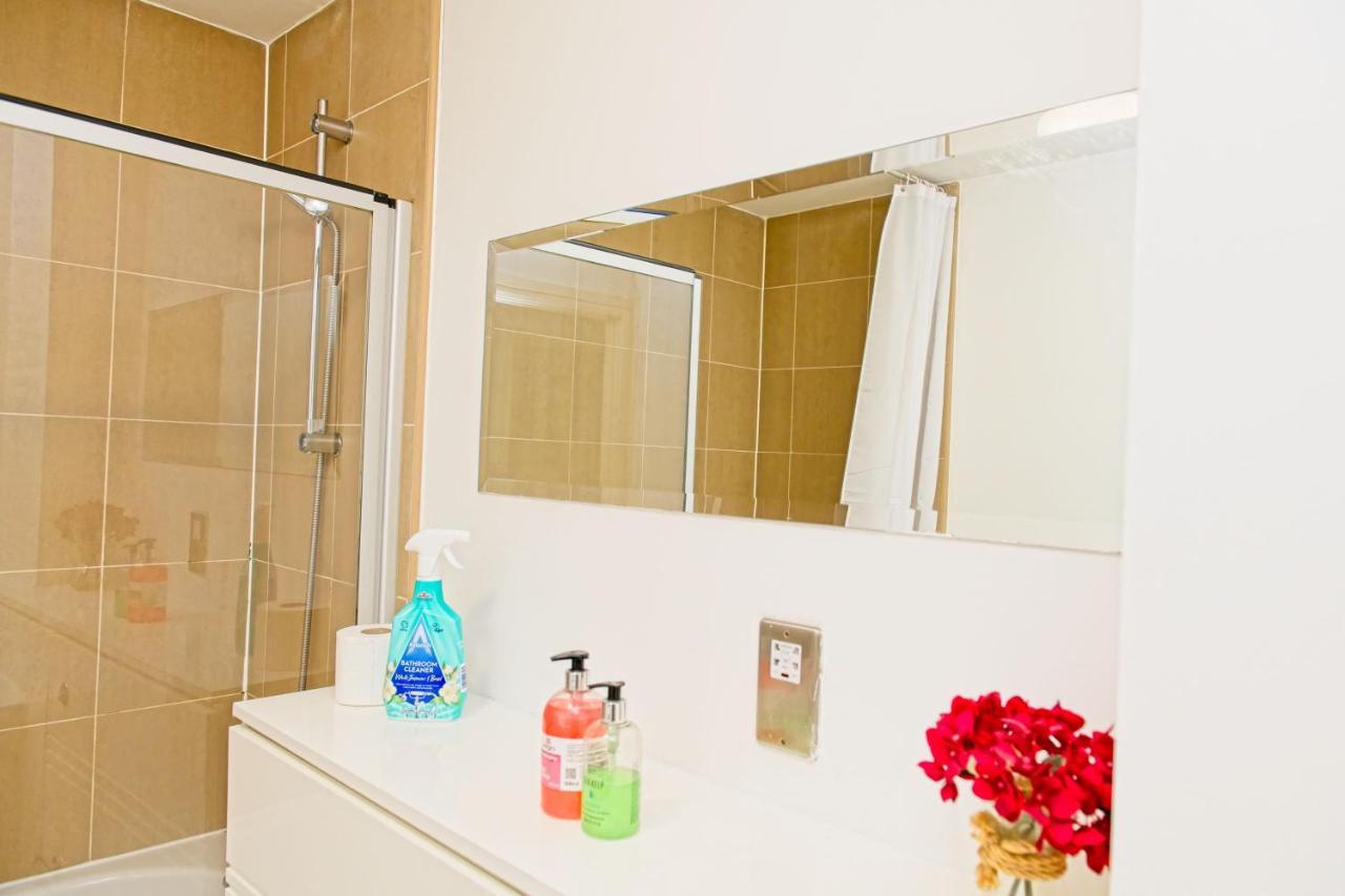 Centre Beautiful Walking Distance To Bullring Shopping Centre Private Parking * Birmingham