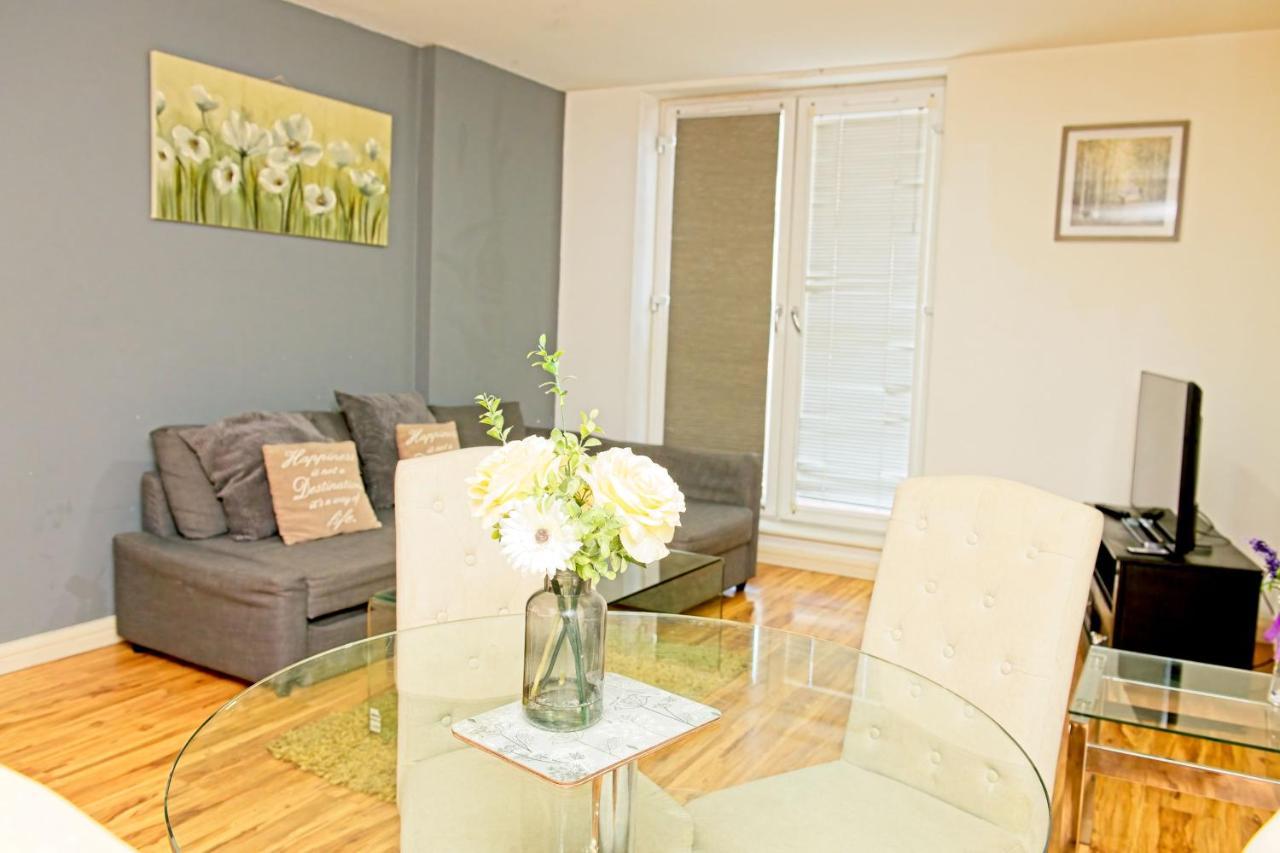 Centre Beautiful Walking Distance To Bullring Shopping Centre Private Parking Apartment *