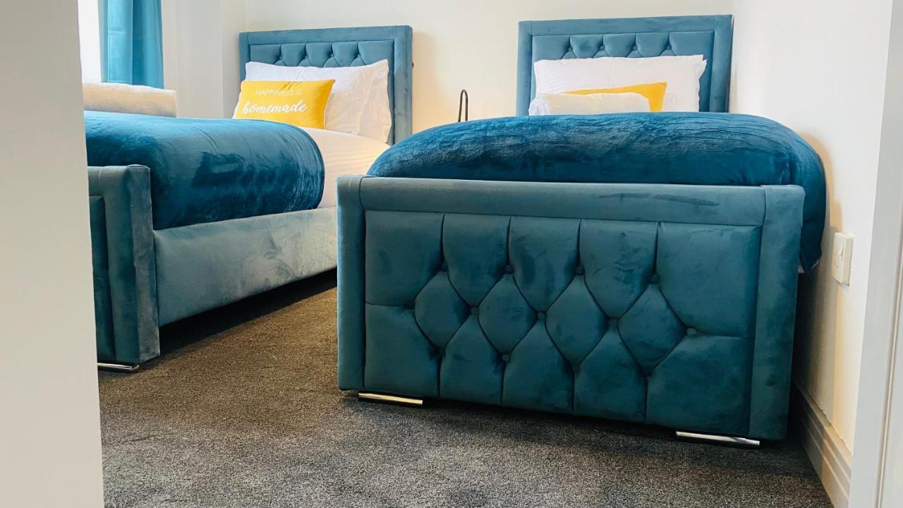 Cosy In By Villazu *