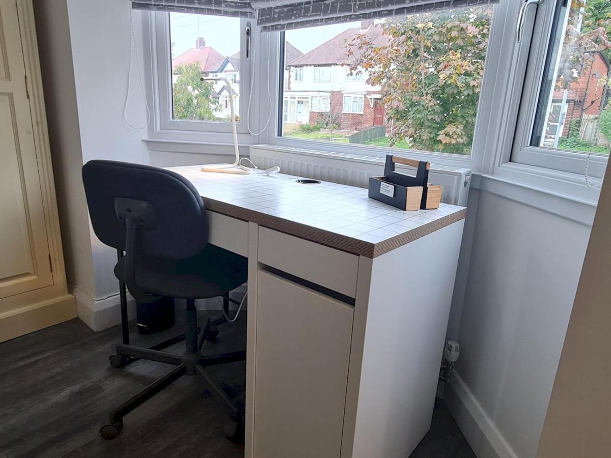 Pass The Keys Attractive Modern 2 Bedroom House In Harborne