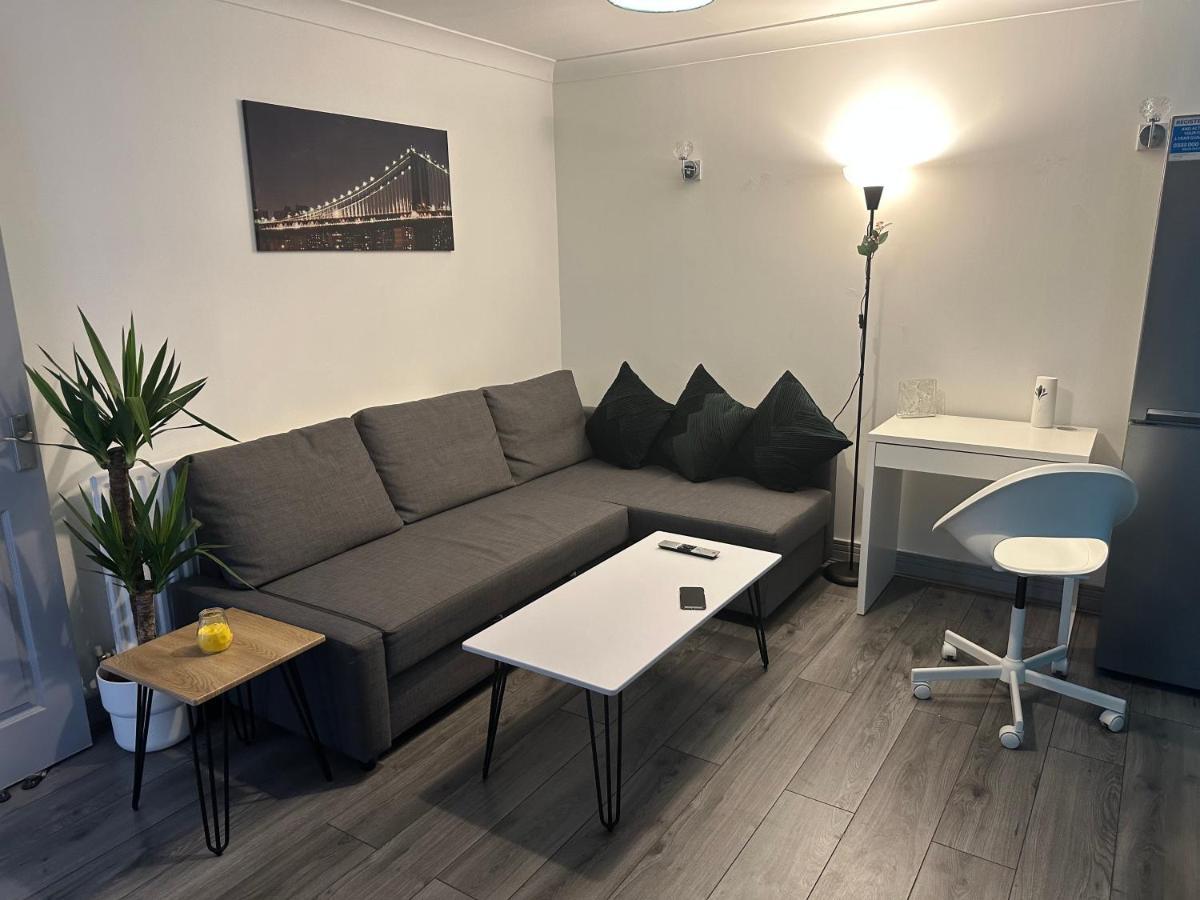 Cosy In By Villazu Birmingham