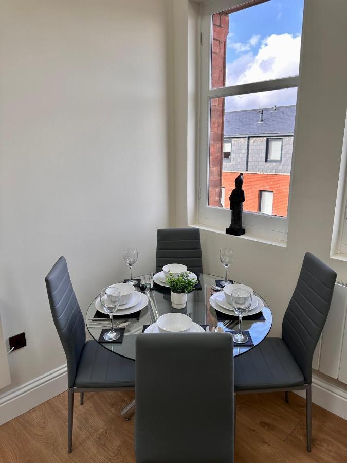 Luxury 3 Bedroom Modern Penthouse- * Birmingham