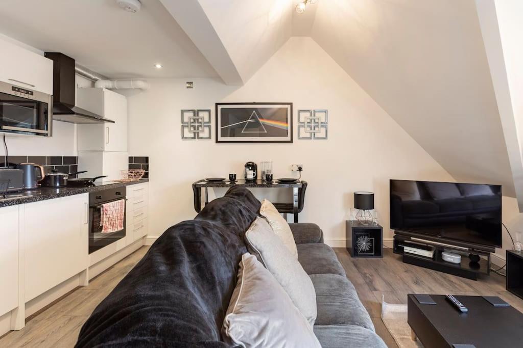 Apartment Cosy Brand New Spacious 1 Bed Luxury Birmingham