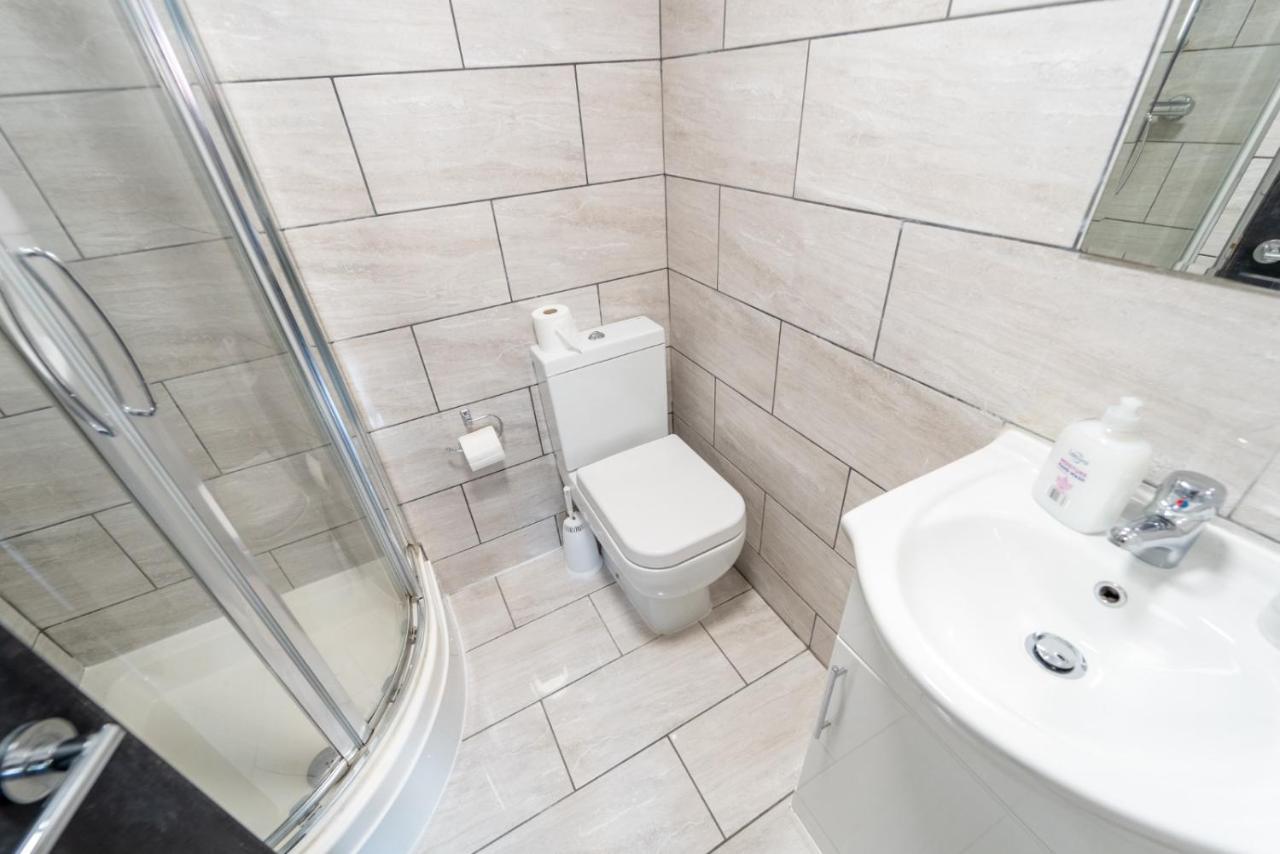 Staysa Equipped Near Qe And Uob In Close To The City! Birmingham