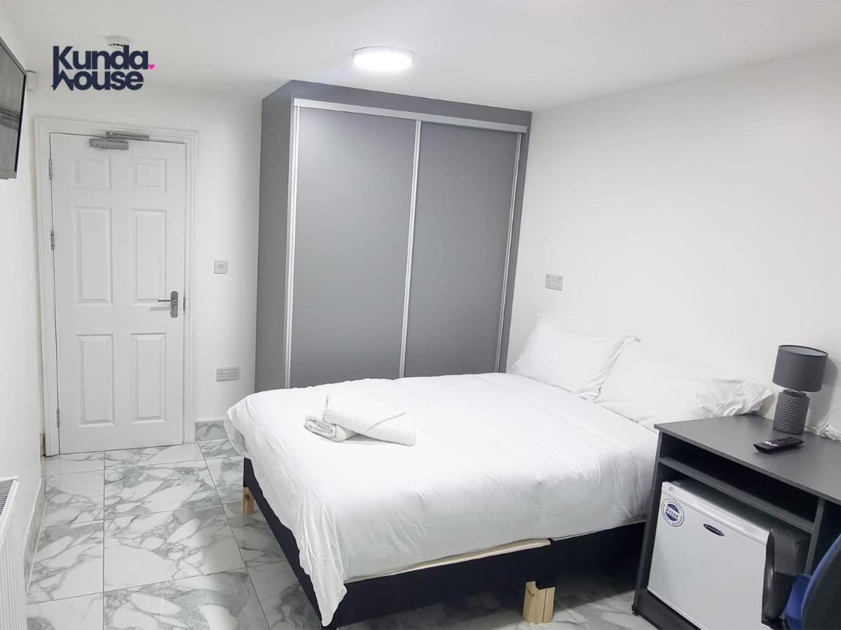 Holiday home Elegant Ensuite Near City Centre - Kunda House *