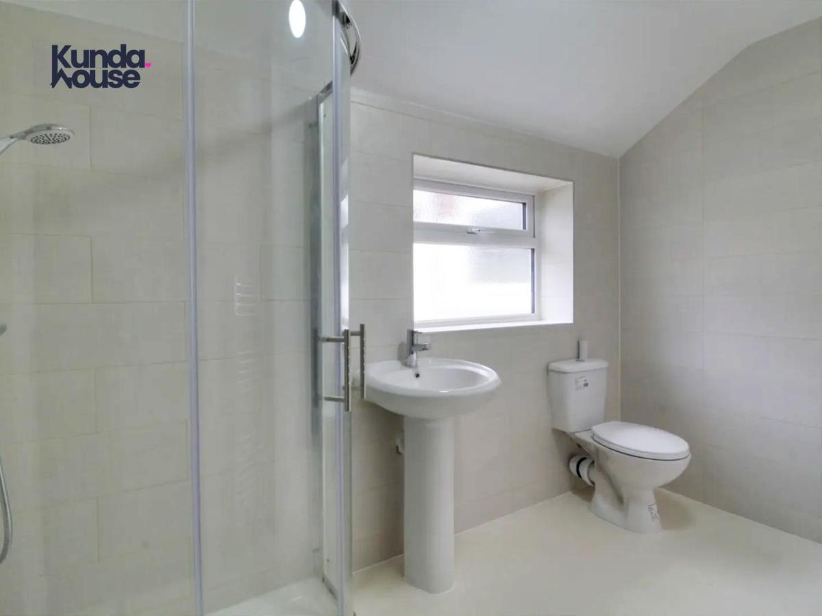 Guest house Kunda House Gillotte Birmingham