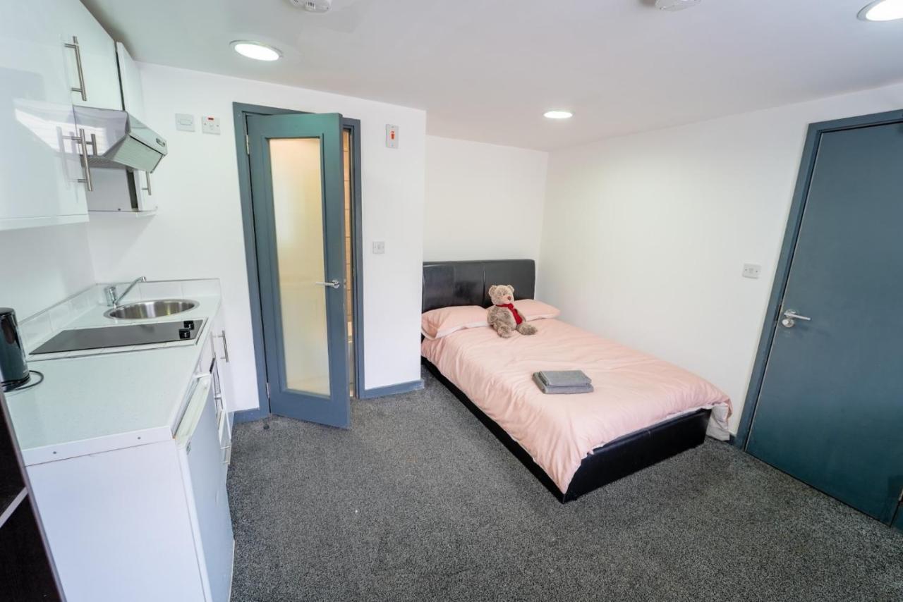 Spacious 1-bed In