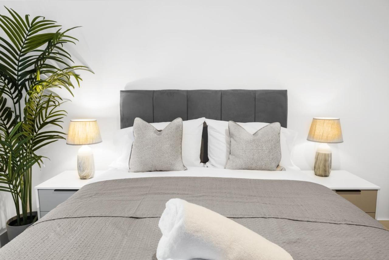 Apartment Exoticstay Apartments- 5* Elegant Luxury Centrally Located 2-bedroom Apt *