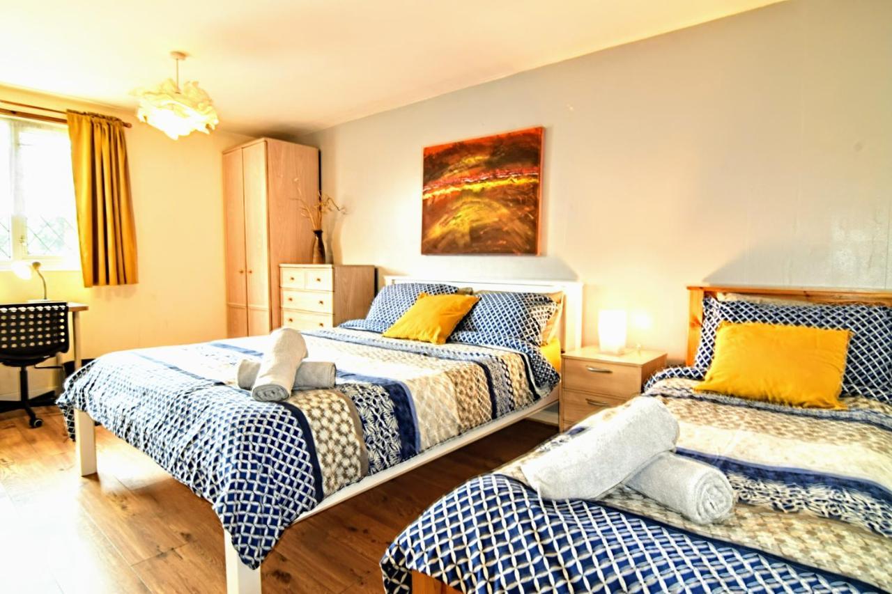 Holiday home The Chinatown - Private Garden, Netflix, Bbq & Bar Birmingham
