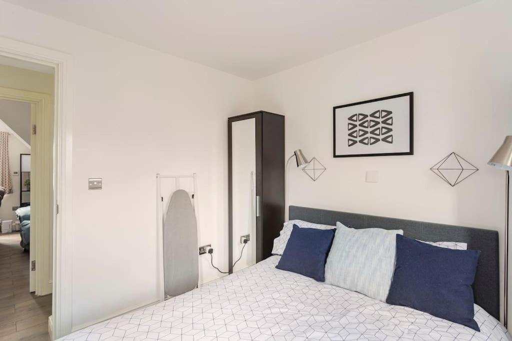 Apartment Cosy Brand New Spacious 1 Bed Luxury
