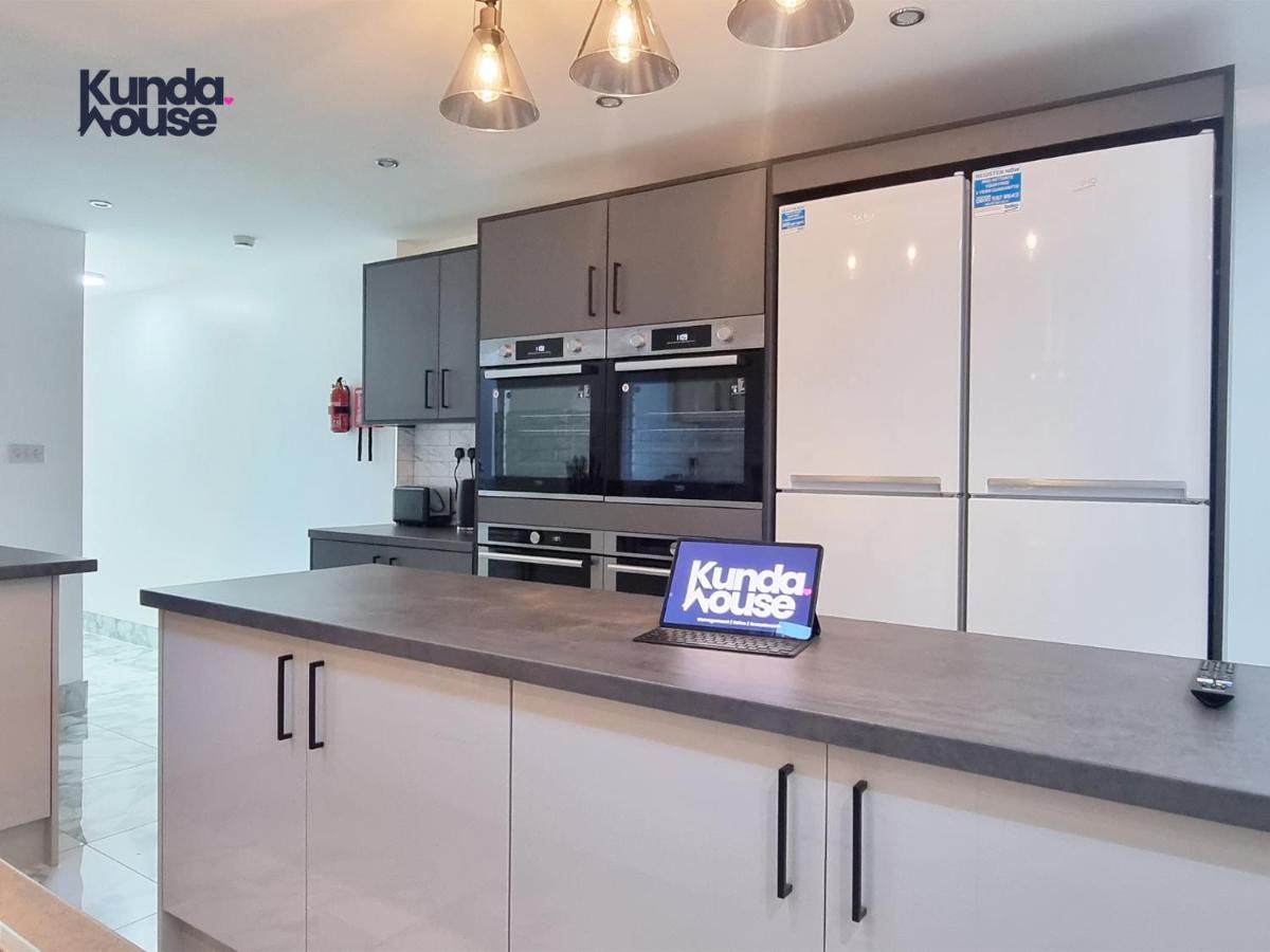 Holiday home Elegant Ensuite Near City Centre - Kunda House *