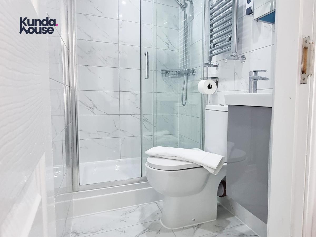 Holiday home Elegant Ensuite Near City Centre - Kunda House *