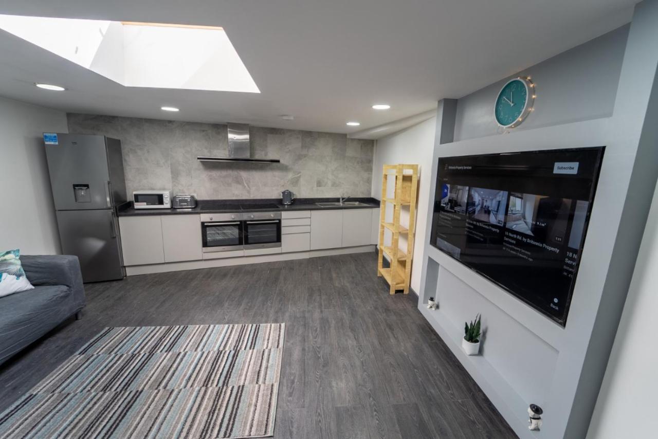 Spacious 1-bed In