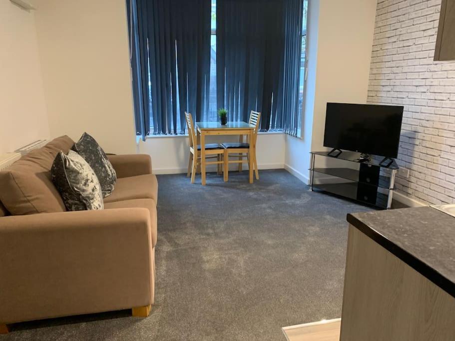 Apartment 1. Delightful Birmingham