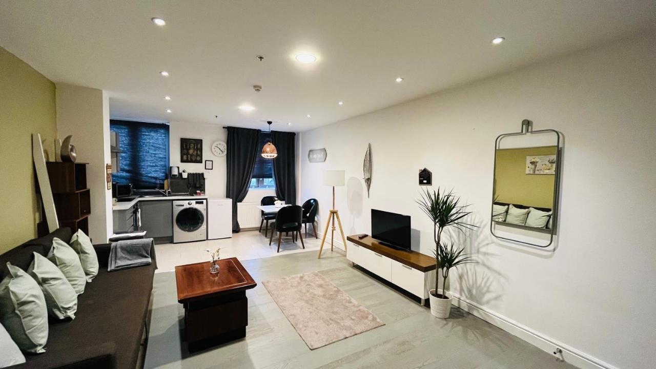 Naps Apartment Birmingham