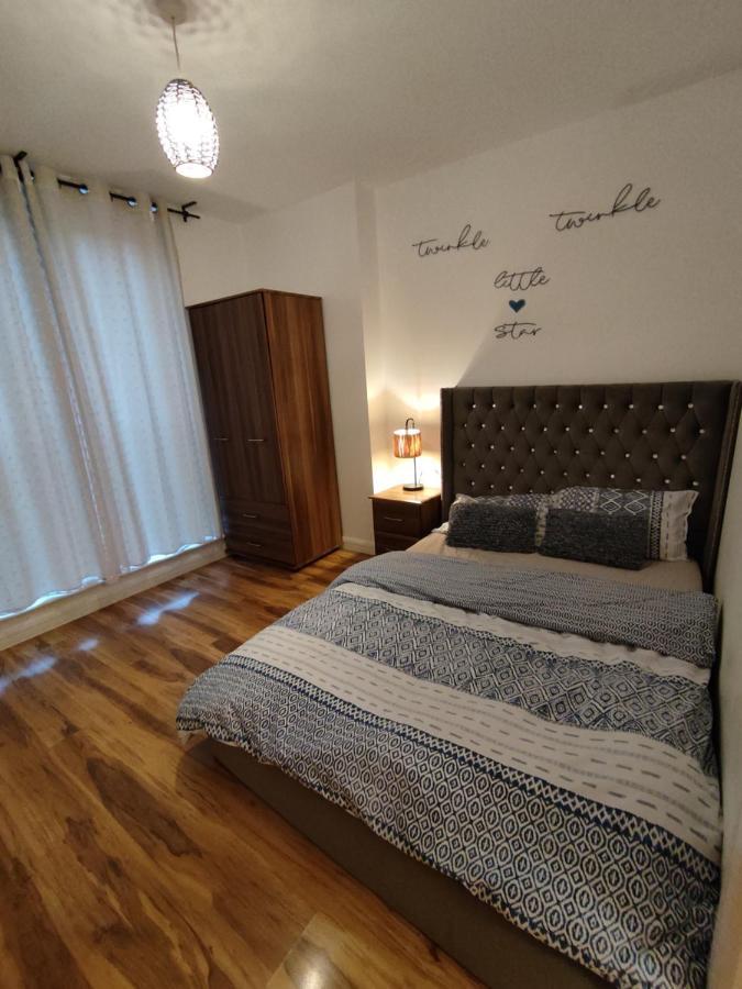 Apartment Twinckle Twinckle Little Start Birmingham