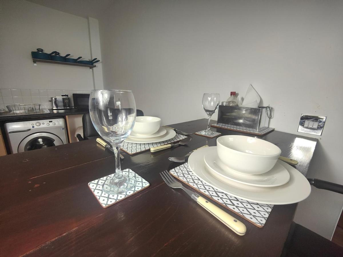 Apartment Pass The Keys Spacious Minutes To Centre *