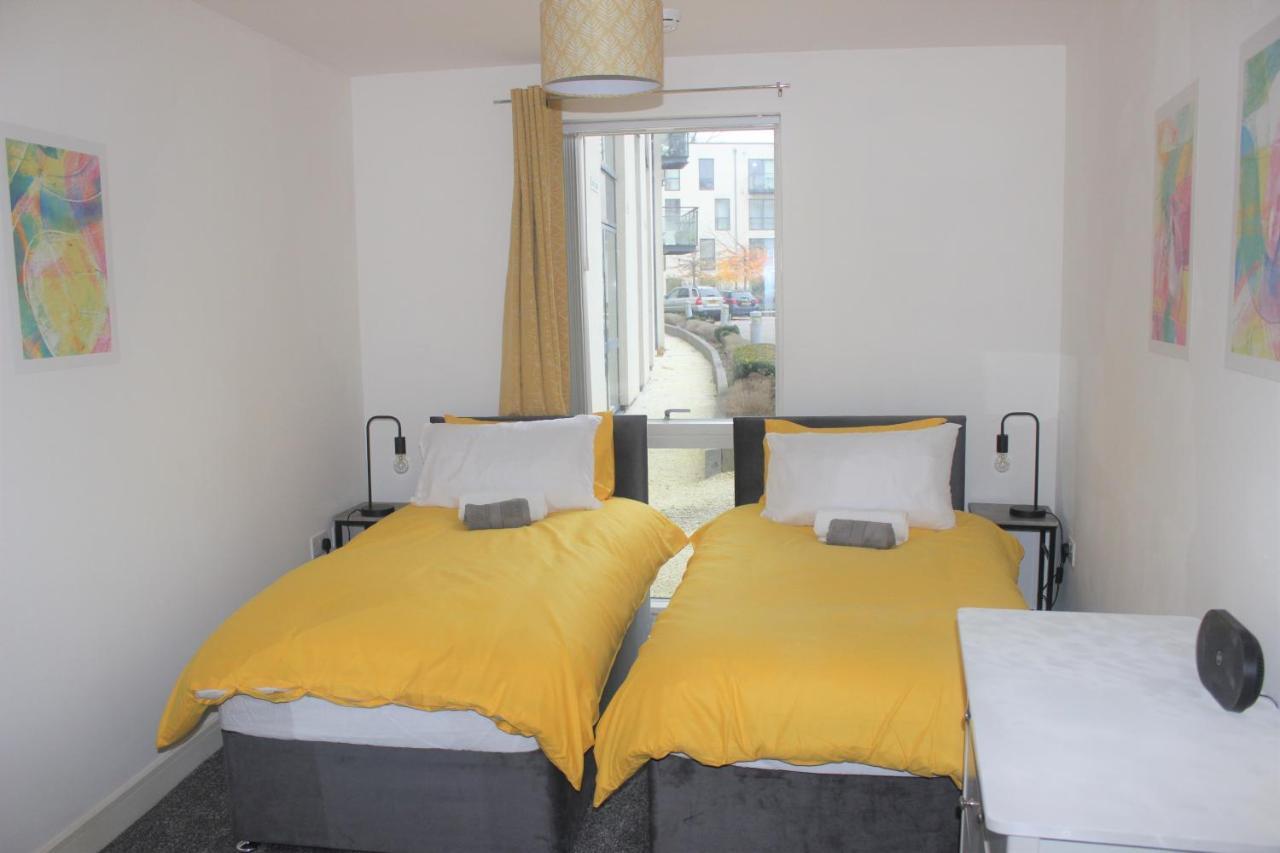 The Curve - A Bowl Away From The Cricket Stadium - Edgbaston Apartment *