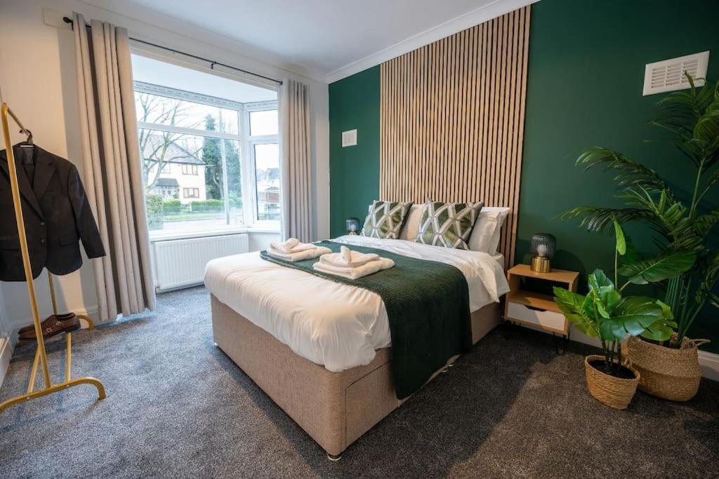 Holiday home Evergreen Lodge-wyndale-4br Wparking Bham Nec