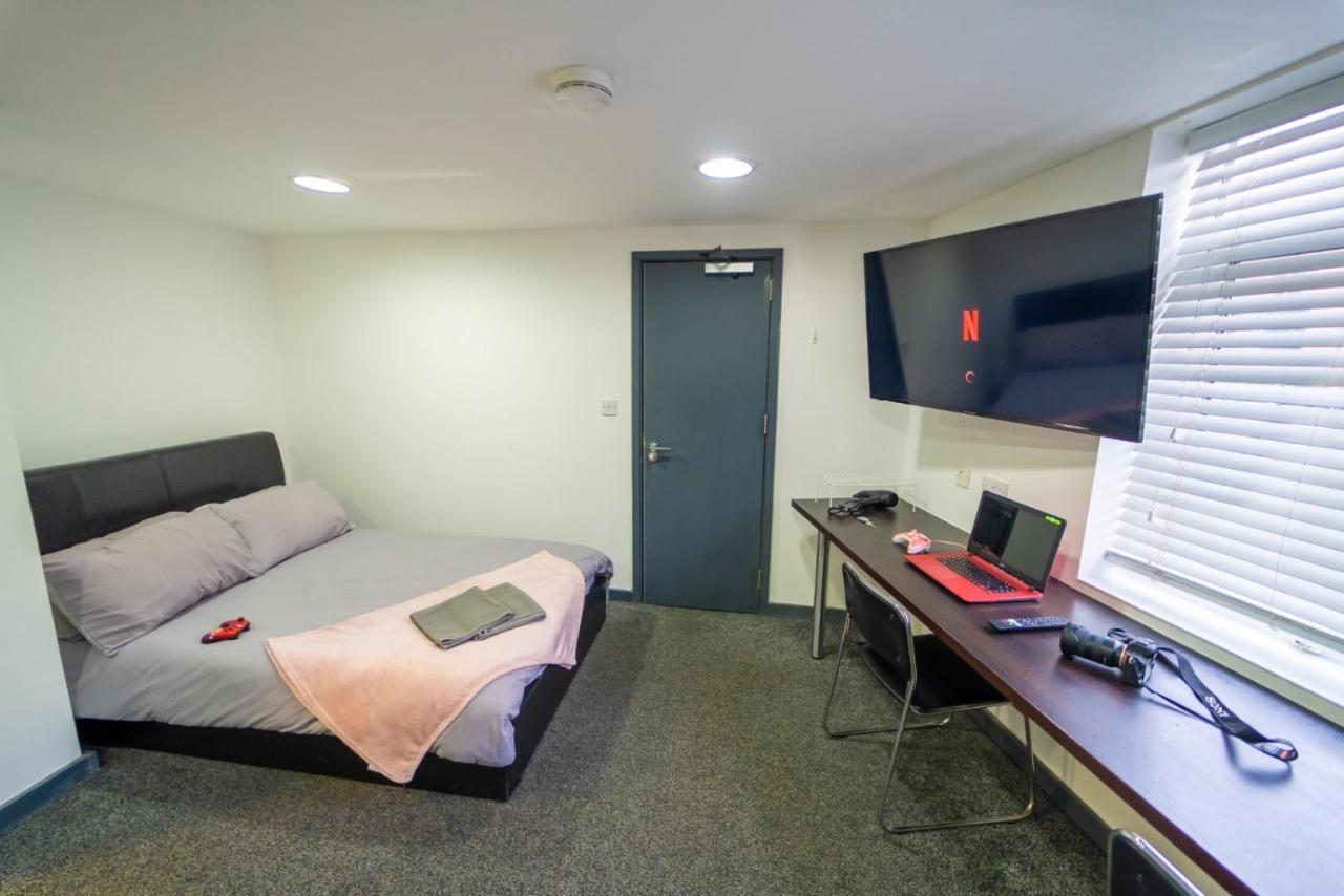 Spacious 1-bed In Birmingham
