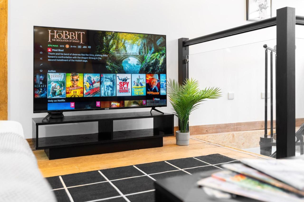 Haus Lofts - Luxury New York Loft Style - Parking - Centre - Wifi - Netflix Apartment Birmingham