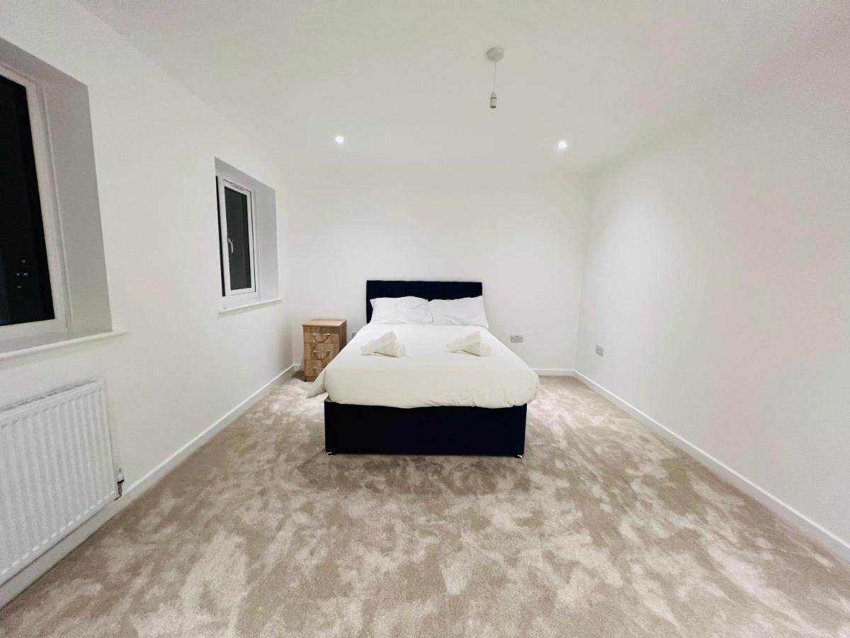Villa Berkshire Birmingham