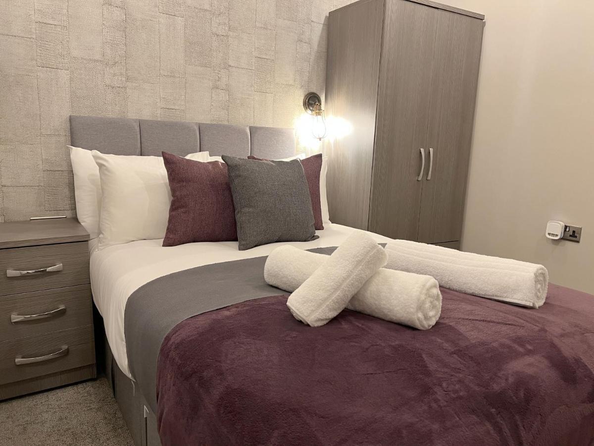 Brand New Silver Forge - Charming Two Bedroom - City Centre - Lux Apartment