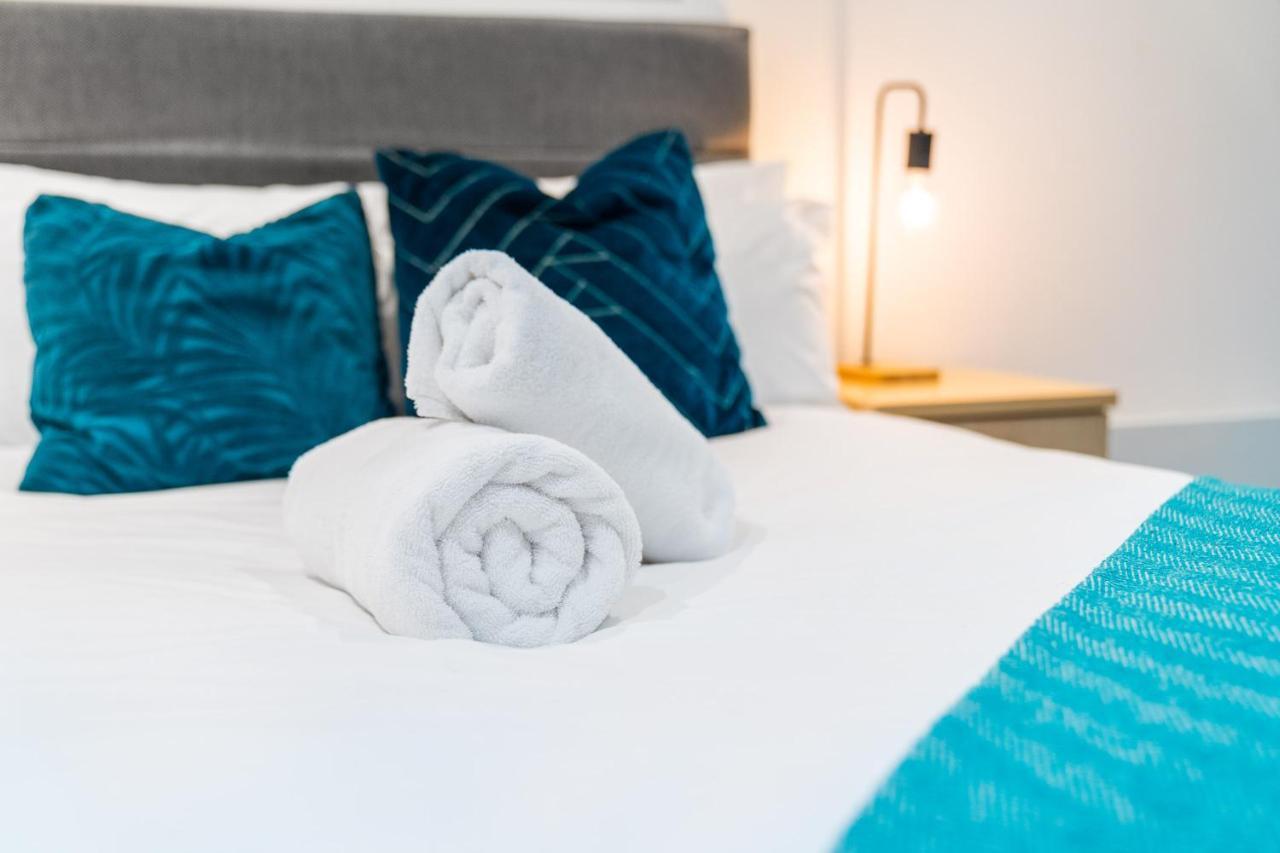 Aqua-themed 2 Bedroom Cosy - Centre Birmingham