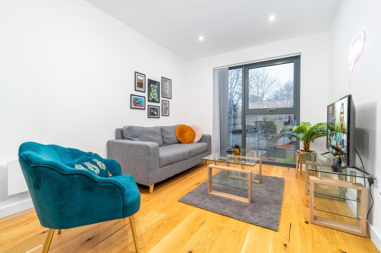 Aqua-themed 2 Bedroom Cosy - Centre Apartment *