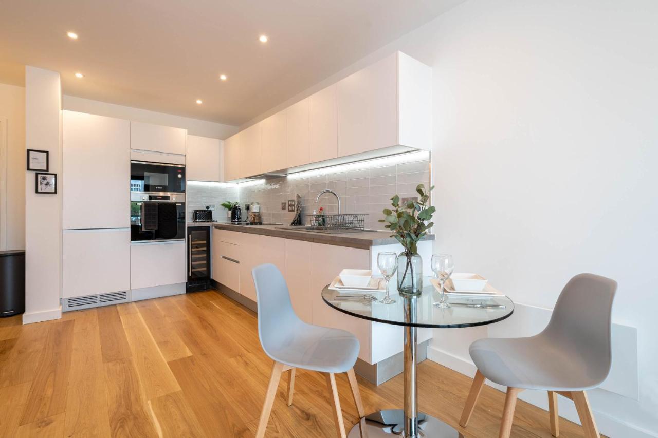 Stylish City 1 Bed Apt - Broad St Birmingham