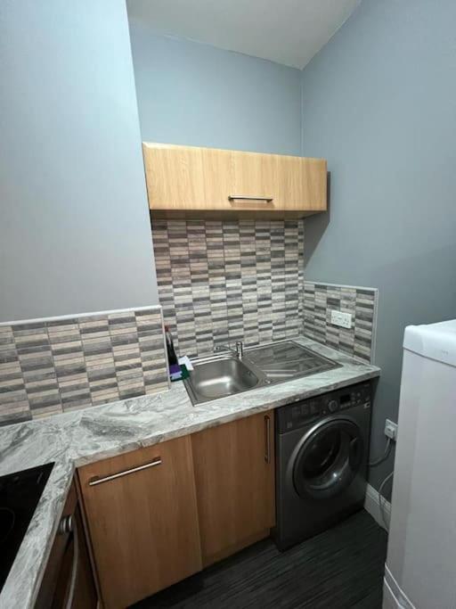 Apartment Cosy Studio Flat In Moseley, *