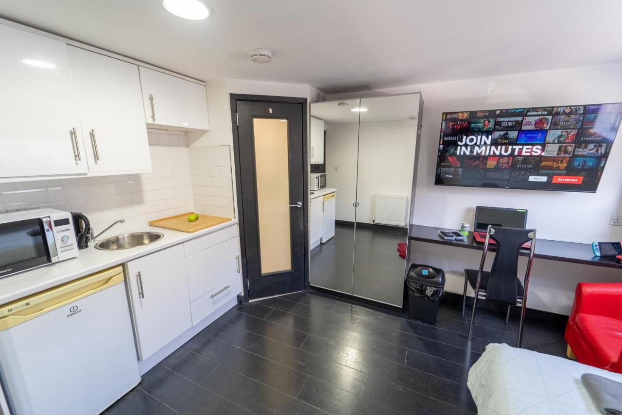 Apartment Lovely Close To Of Birmingham! Birmingham