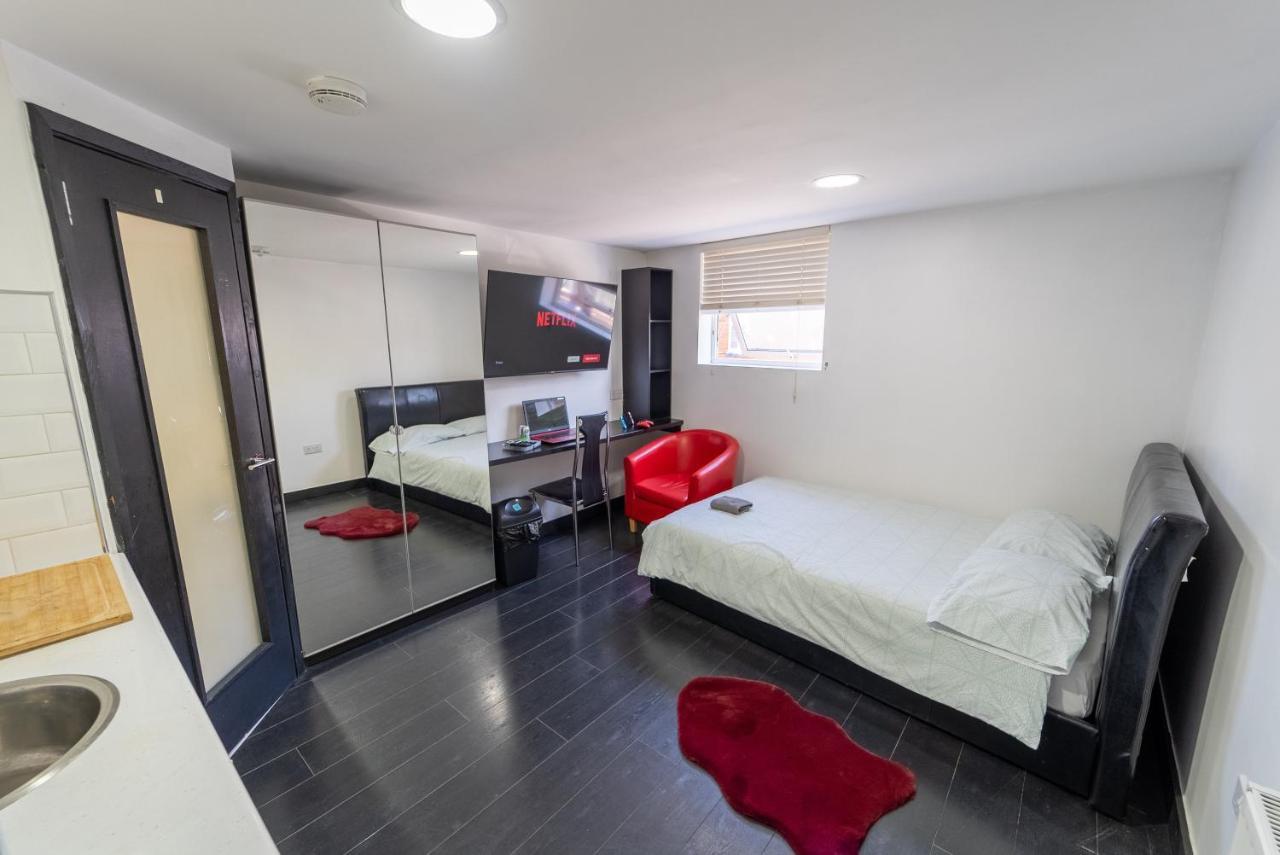Apartment Lovely Close To Of Birmingham! *
