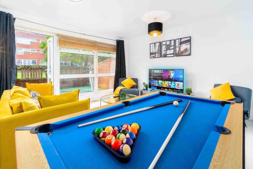 ✪central✪6bed✪ Parking✪pool Table✪private Patio ✪ Birmingham