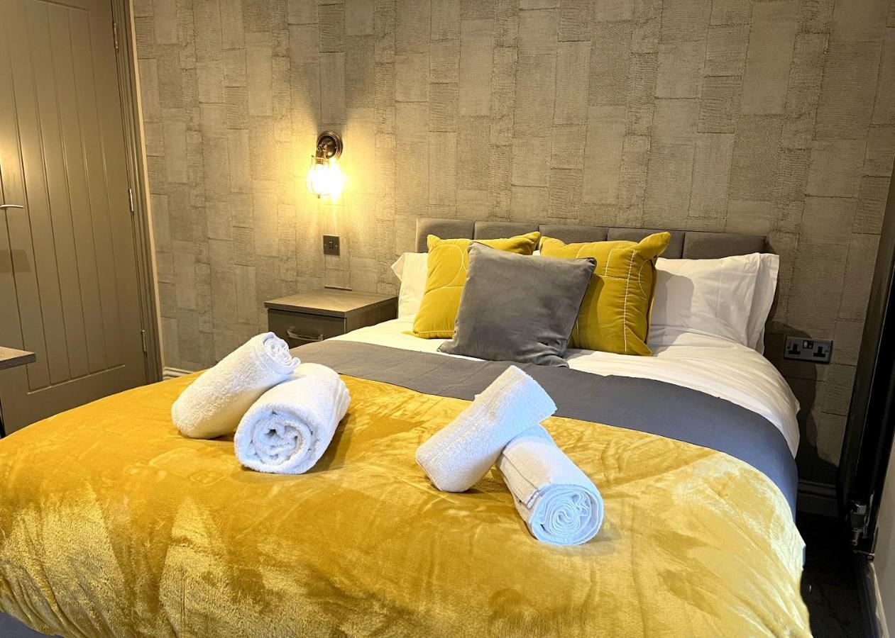 Silver Forge Penthouse - 4k Projector - Snug - Luxury * Birmingham