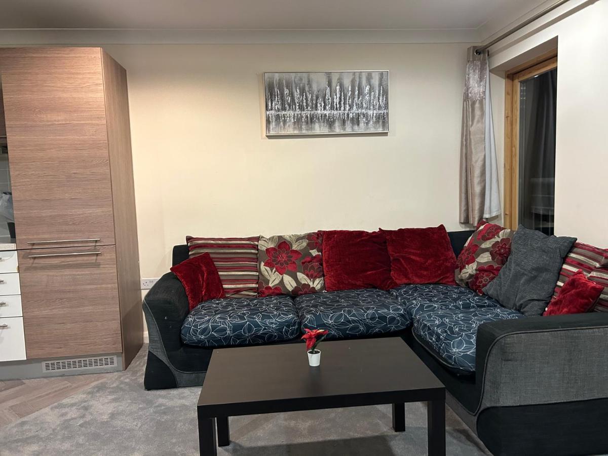 2 Bedroom Centre