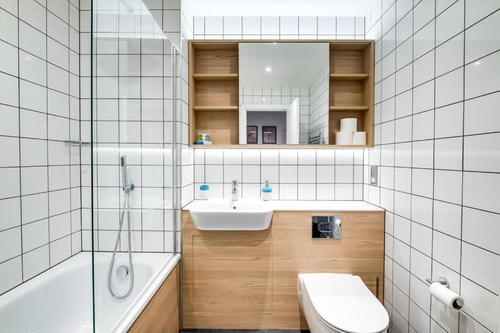 Pluxa Onyx Luxury 1 Bedroom Birmingham